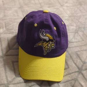Minnesota Vikings Hat Cap Twins Enterprise Purple Yellow Snap Back NFL Football